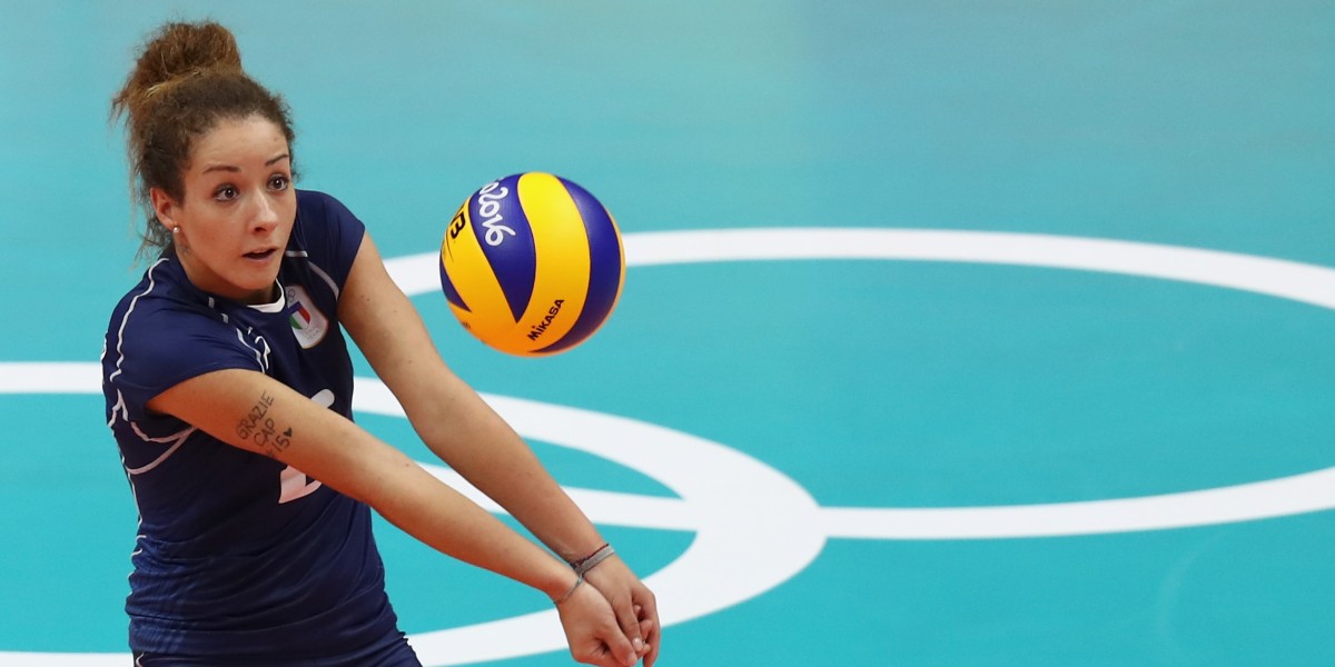 dove vive monica de gennaro