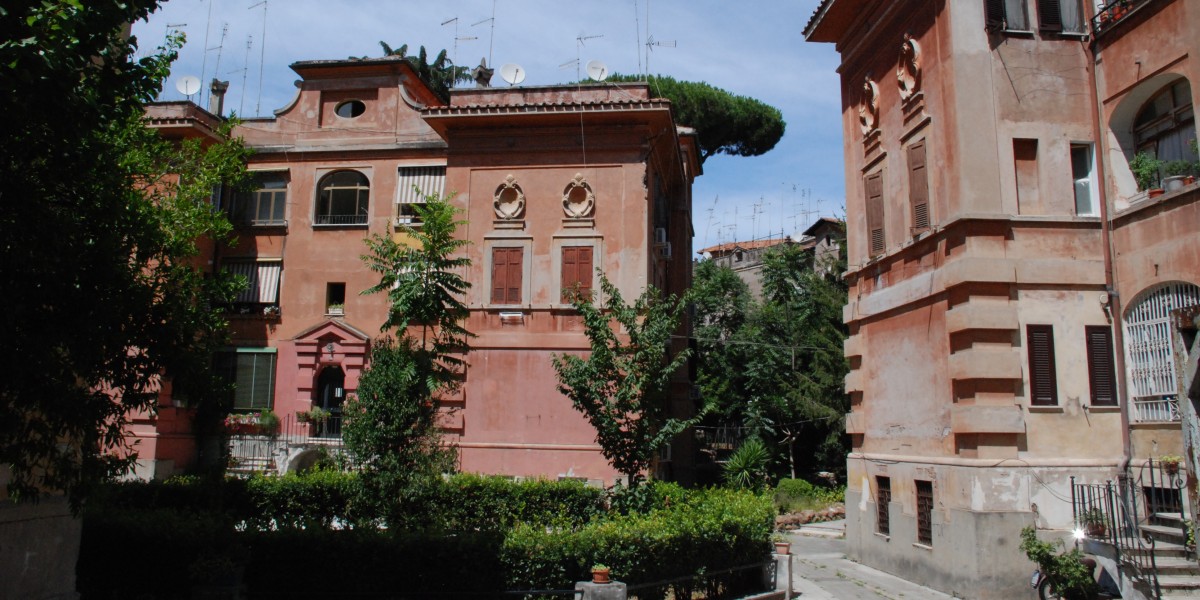 Unknown neighbourhoods Rome