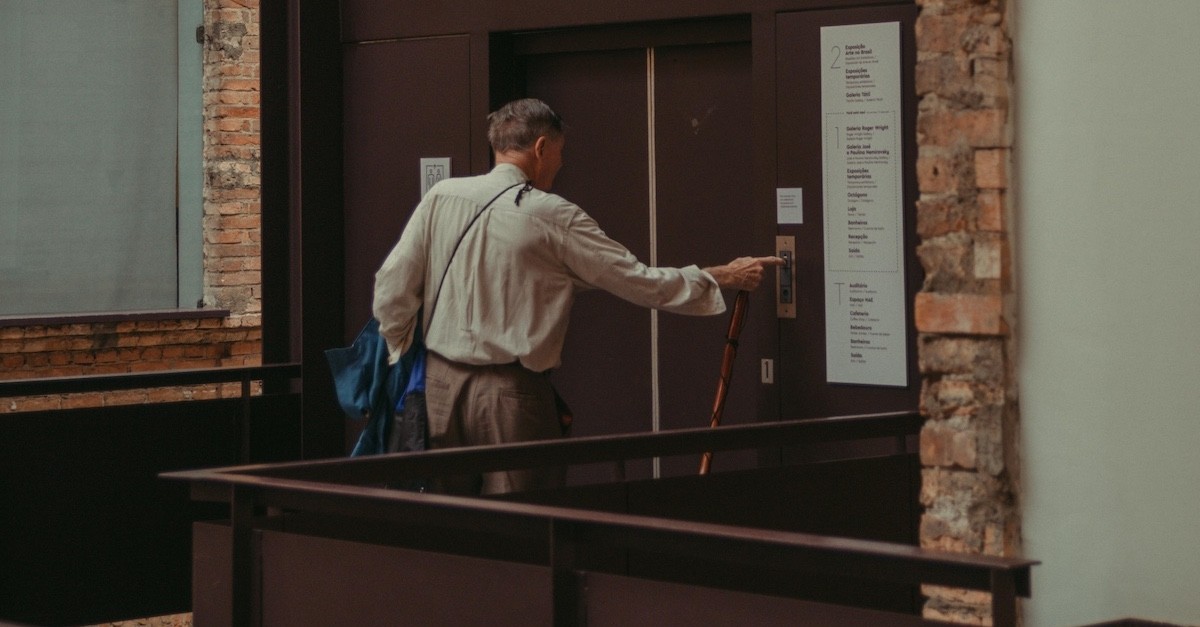  manutenzione ascensore proprietario o inquilino