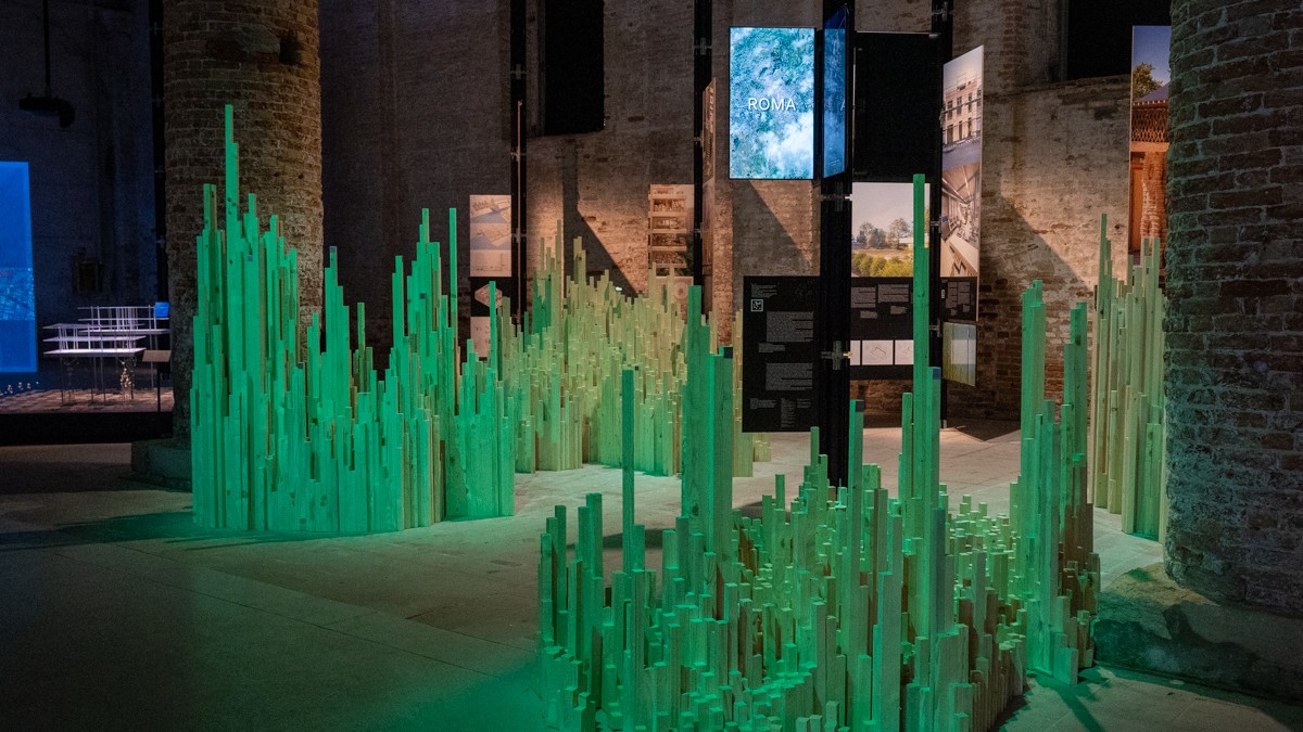 Mostra centrale venezia 1