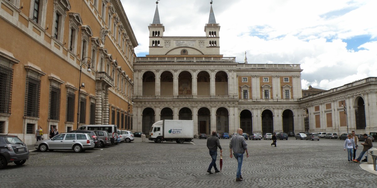Hidden neighborhoods Rome