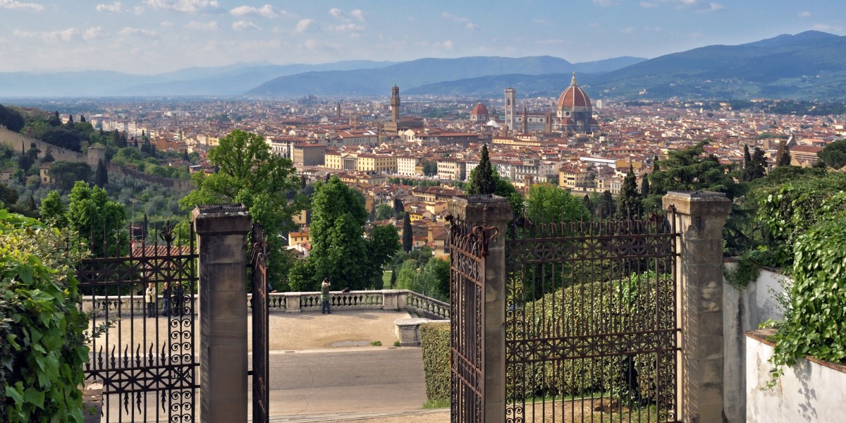 Neighbourhood walks Florence