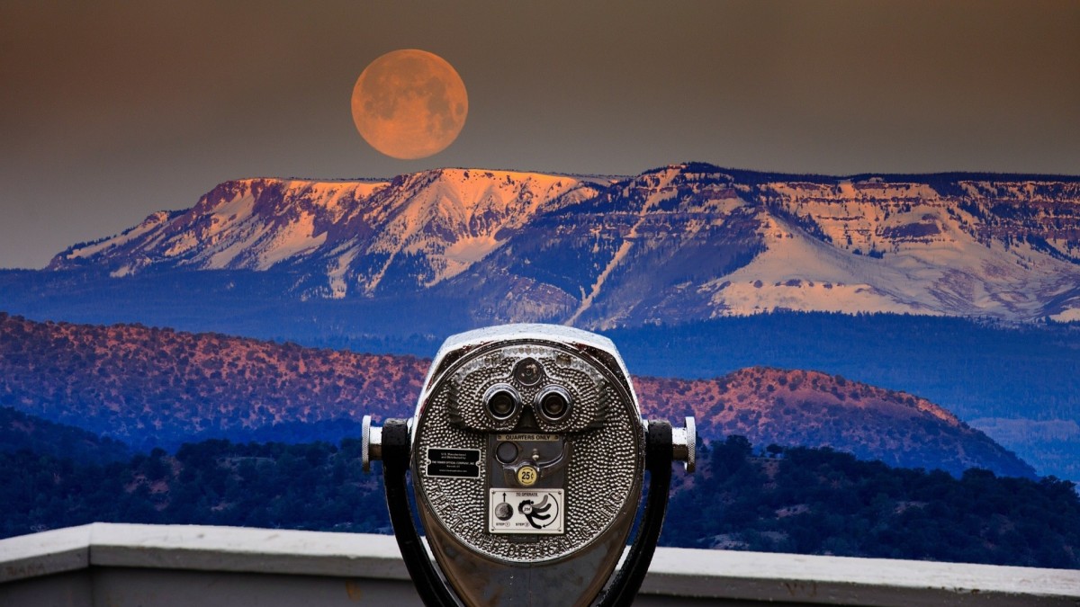 eclissi lunare 7 settembre 2025