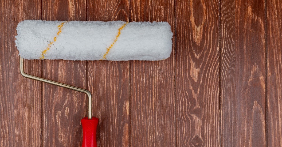 Cambiare il colore del parquet è possibile, ma a quali condizioni?