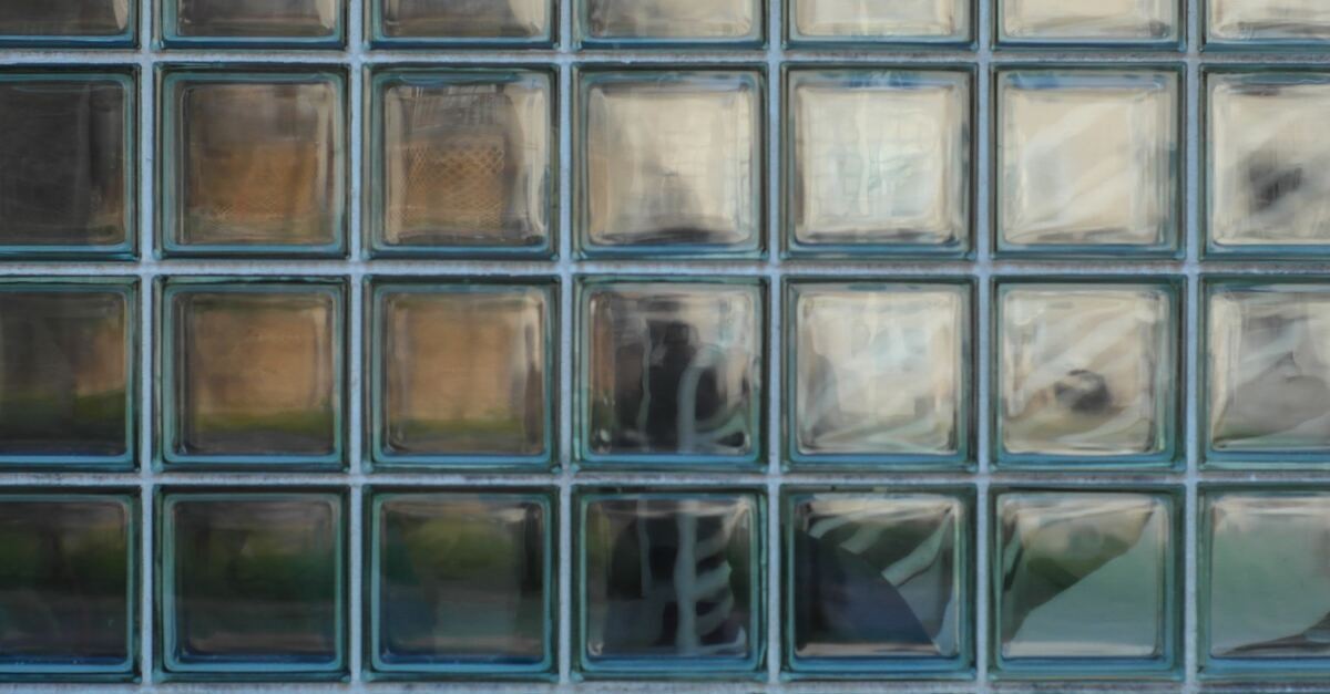 Una tipica parete in vetrocemento