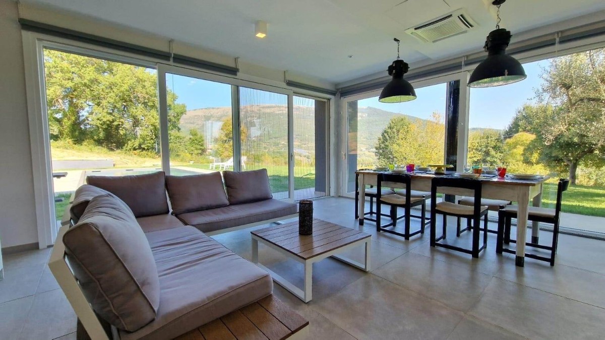 mercato immobiliare del lusso in Umbria