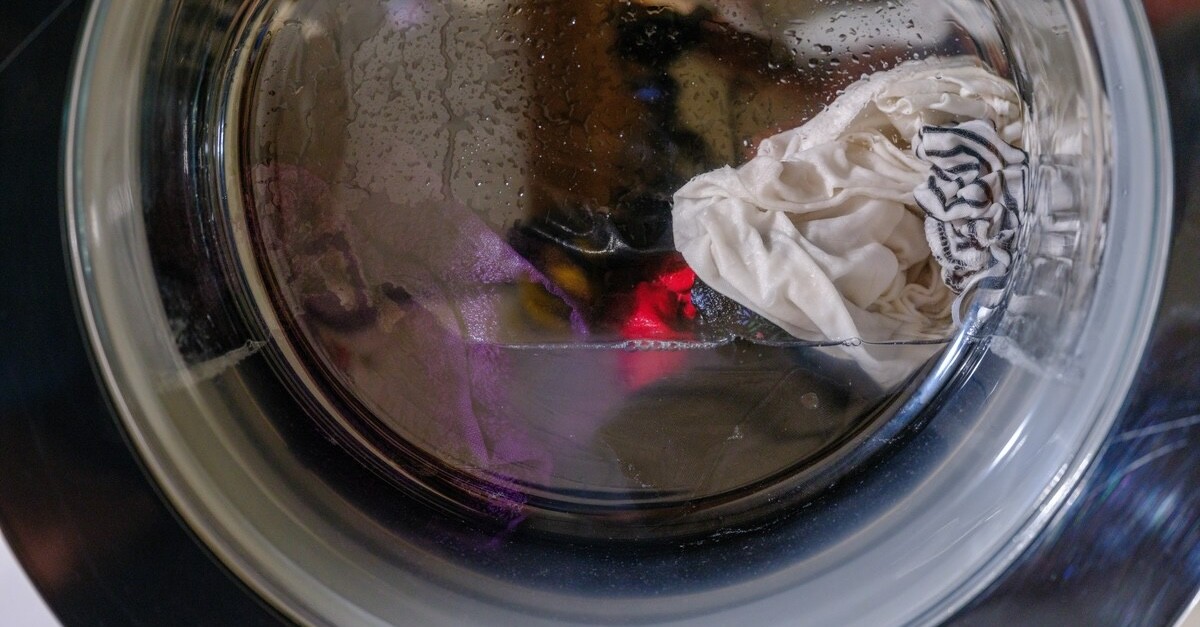 acqua grigia lavatrice