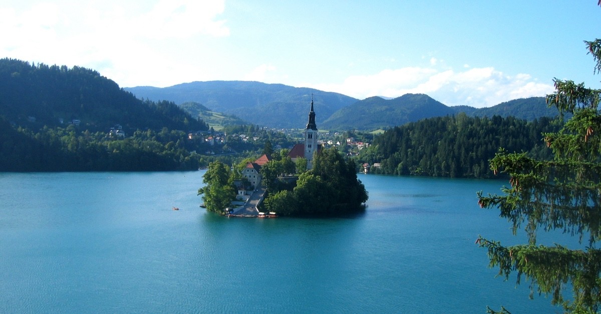 chiesa dell'assunzione isola di bled slovenia