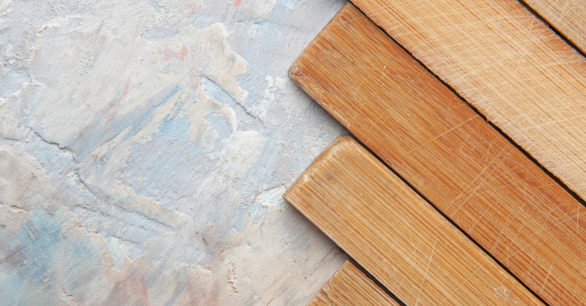 tavole di parquet sul pavimento