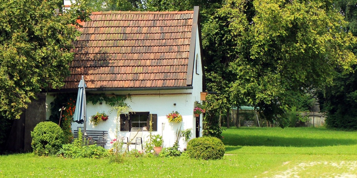 costruire dependance in giardino permessi