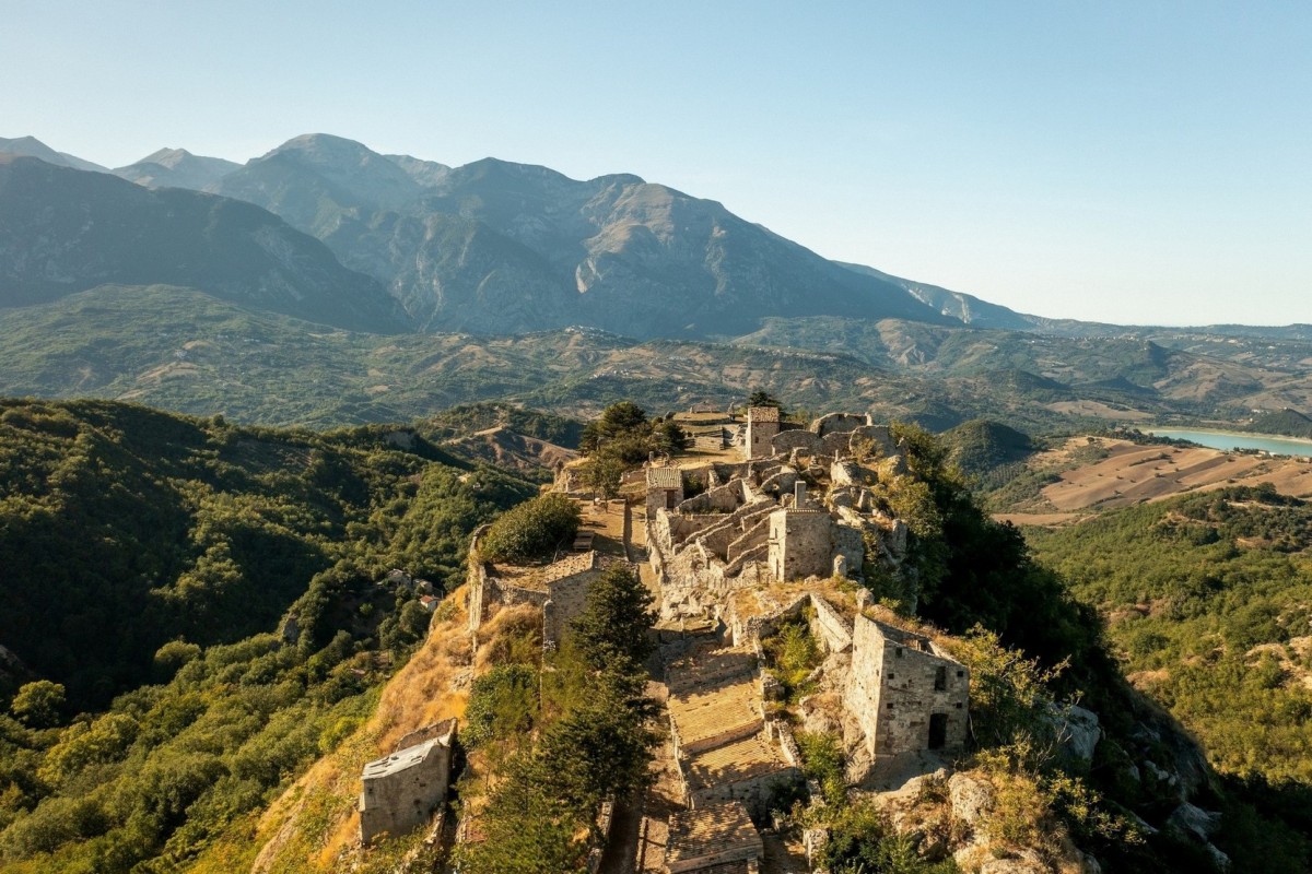 Gessopone, Katia Camplone