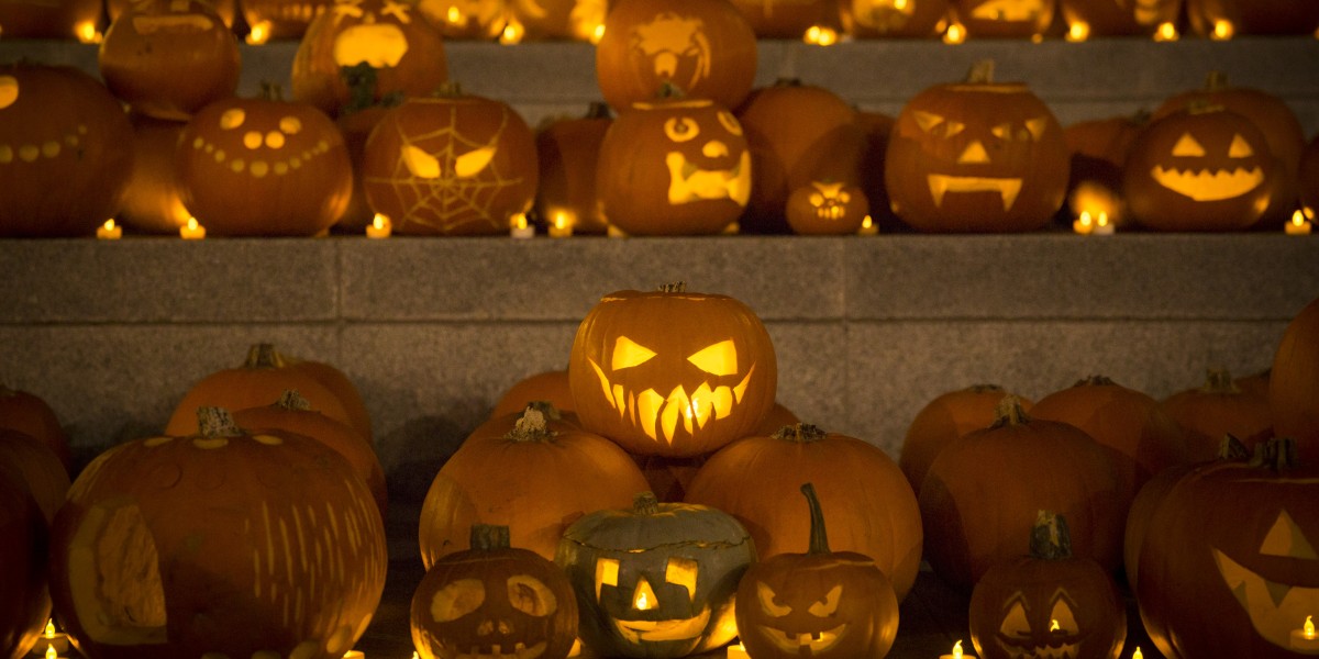 come si fa la zucca di halloween