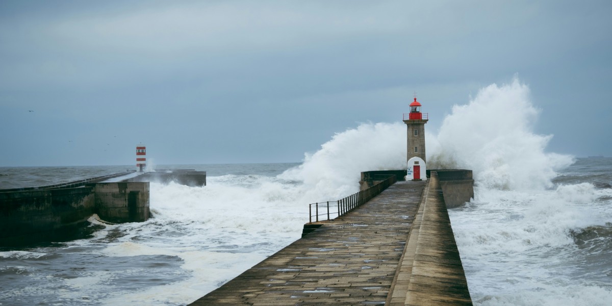 faro mangiabarche leggenda