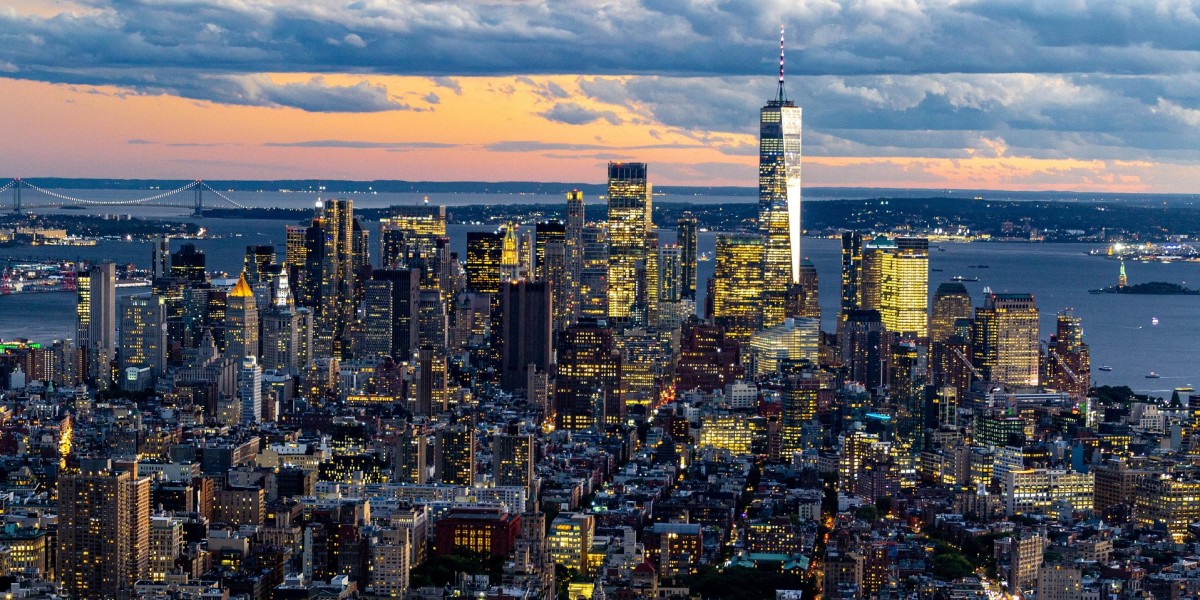 quanto erano alte le torri gemelle 