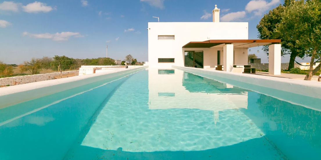 case prefabbricate con piscina