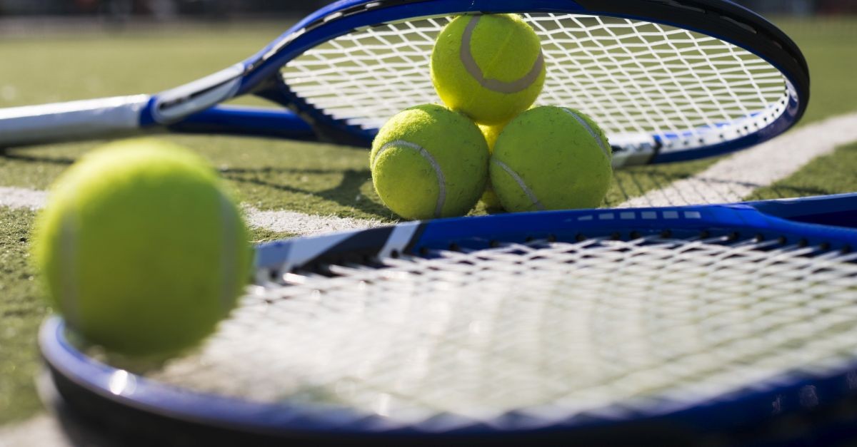 racchette di tennis e palline racchette di tennis e palline
