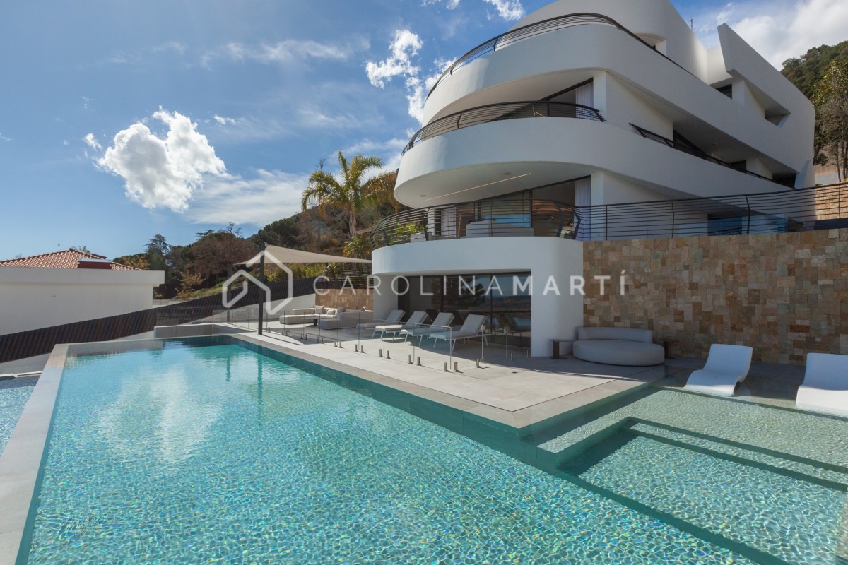 El exjugador del Barça Jordi Alba pone a la venta su mansión en Barcelona por 20 millones