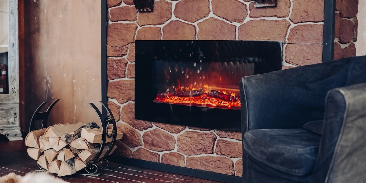 Camino a legna in casa 