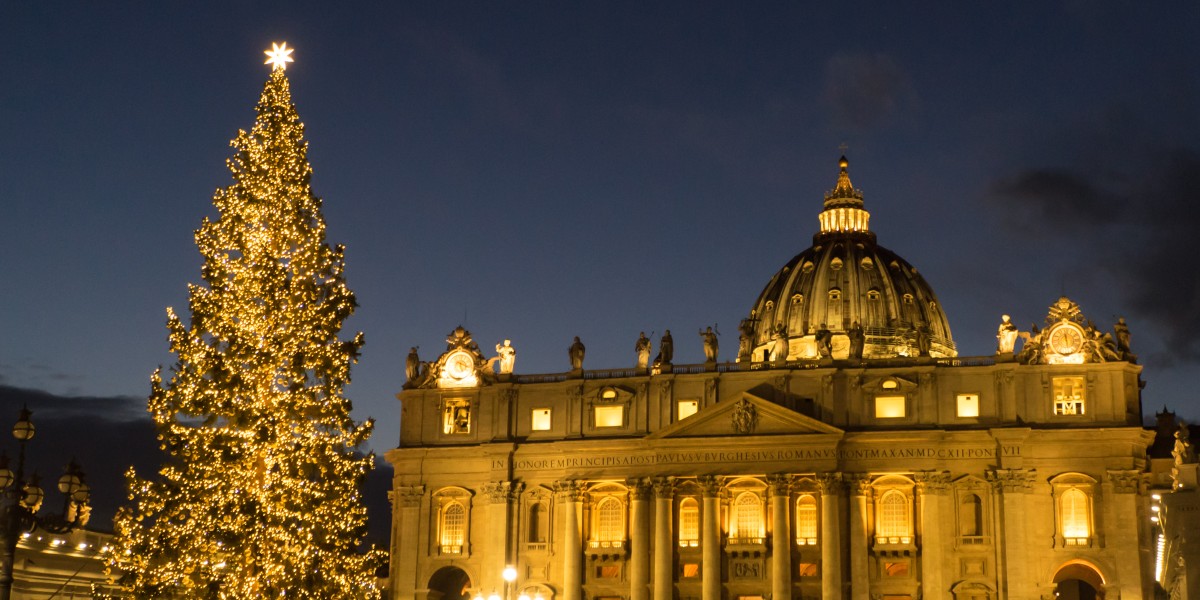 Christmas lights in Rome 2025