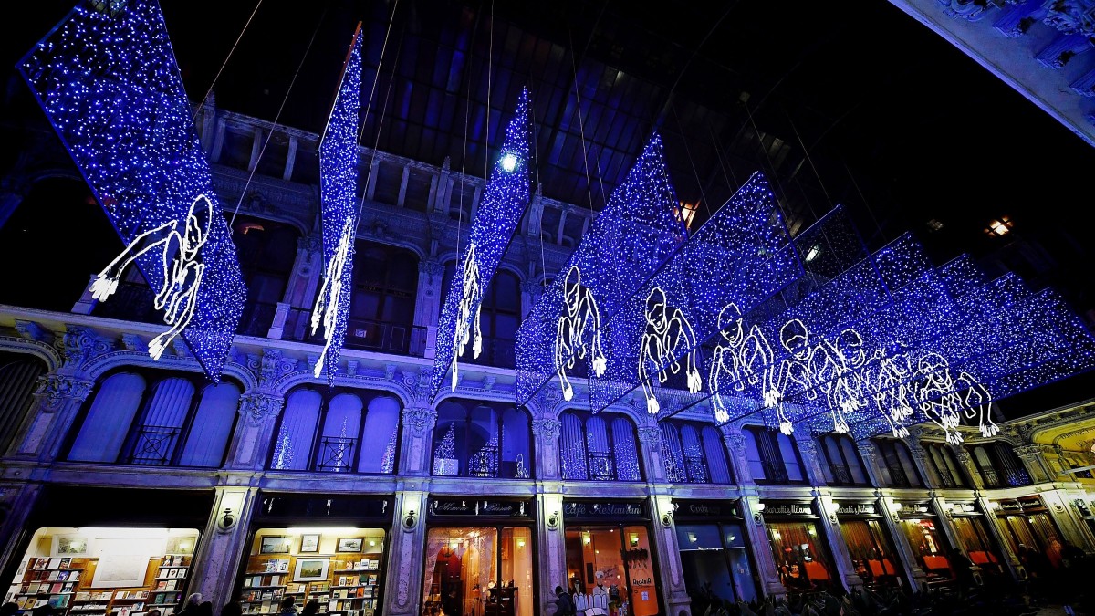 luci d'artista torino 2025