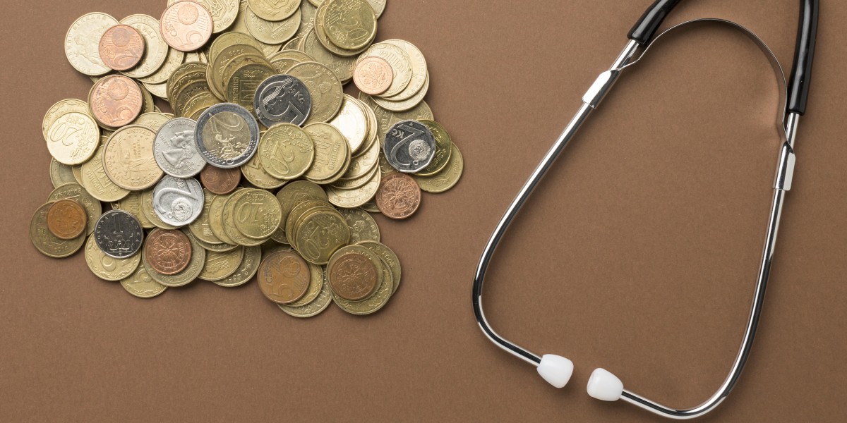 soldi e stetoscopio