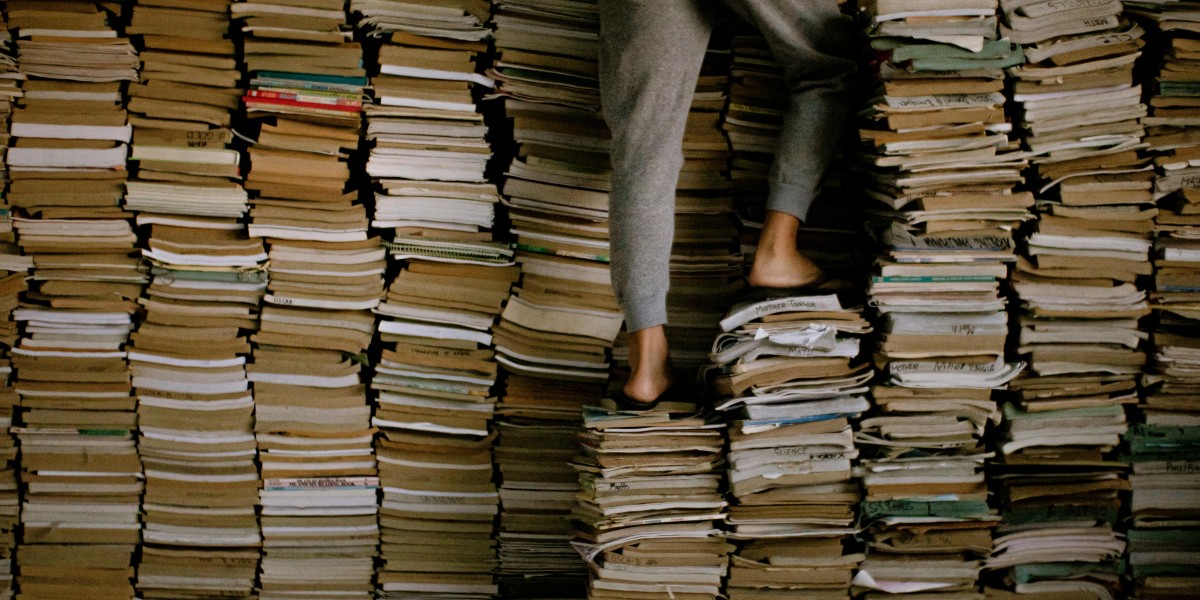 Come sistemare i libri in poco spazio