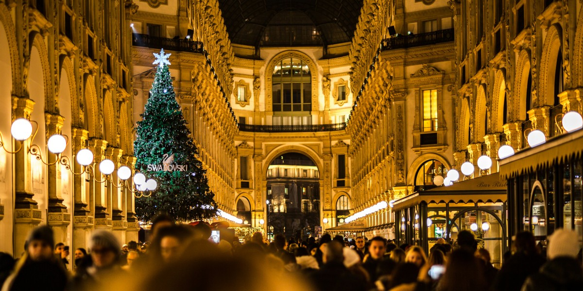 Christmas lights Milan 2025 