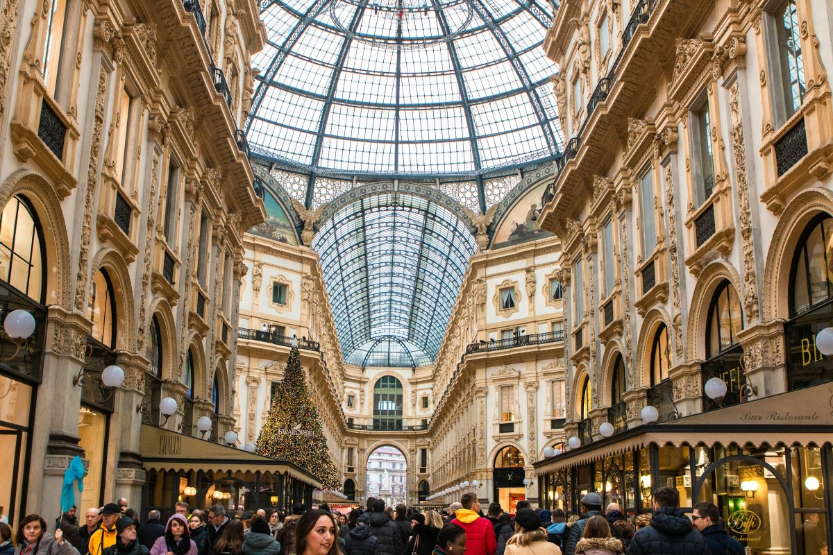 Shopping in Italy