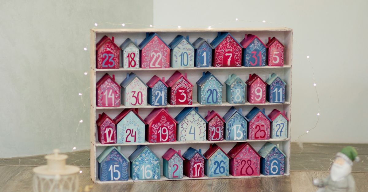 Un calendario dell'Avvento con le casette
