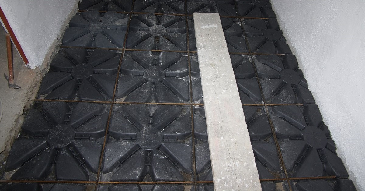 Vespaio aerato realizzato con elementi prefabbricati e armatura di ripartizione