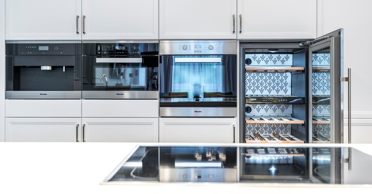 Piano induzione con modulo medio nero