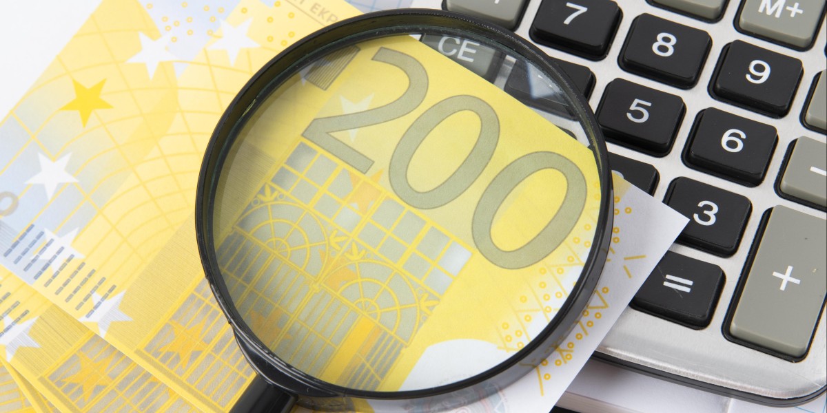 calcolatrice e soldi