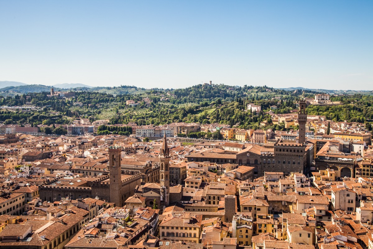 città