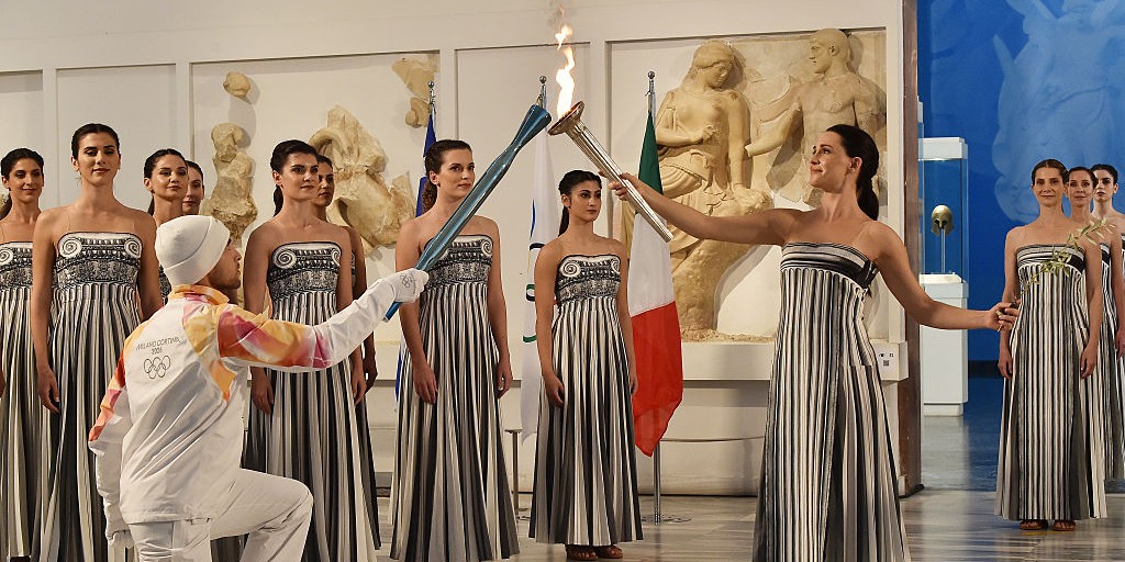 chi porta la fiamma olimpica
