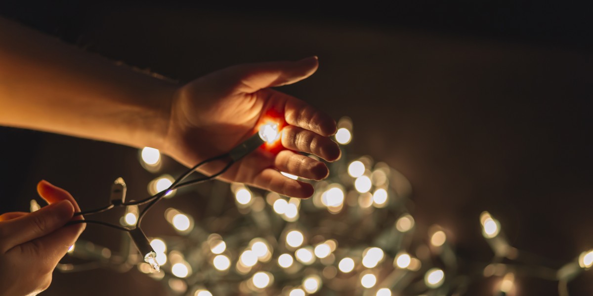 dove si buttano le luci di natale rotte