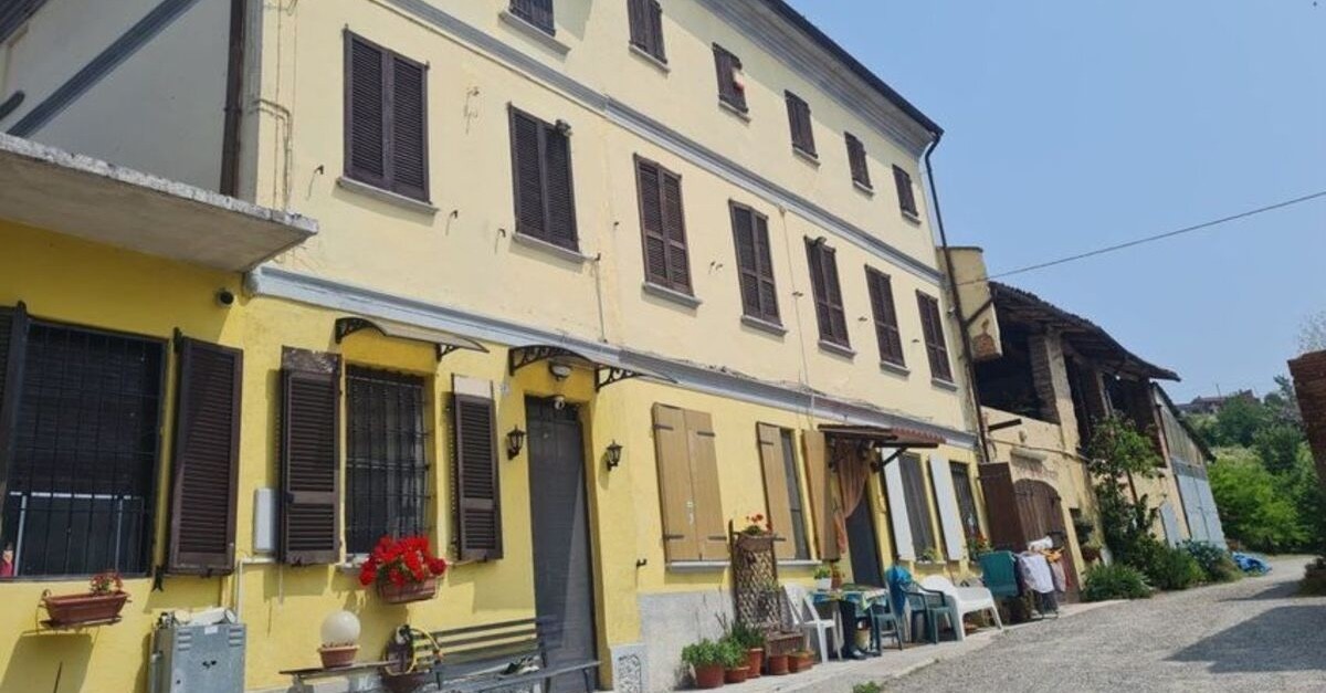 villetta a schiera a Montù Beccaria