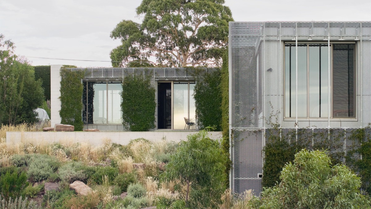 Hedge and Arbour House