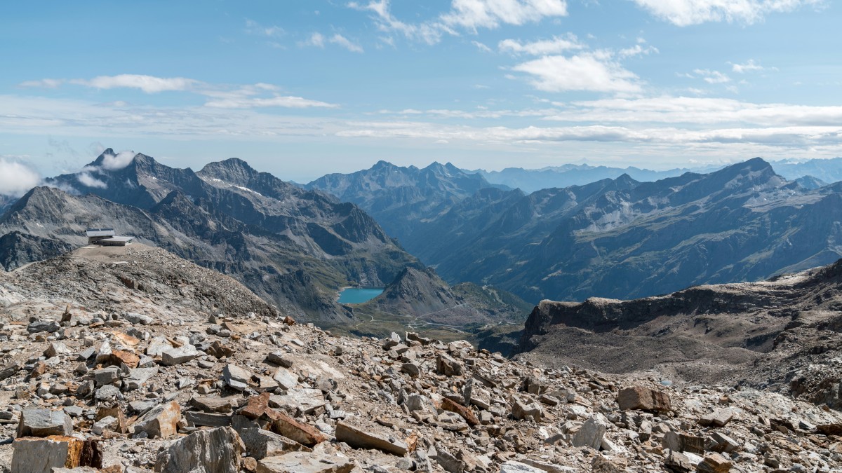 perche si chiama monte rosa