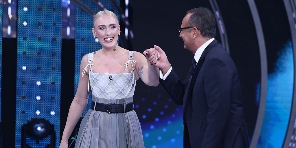 dove vive Mara Sattei