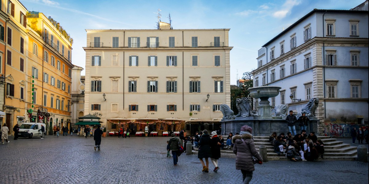 dove vive Mara Sattei