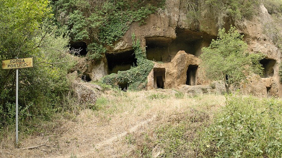 necropoli di san giuliano