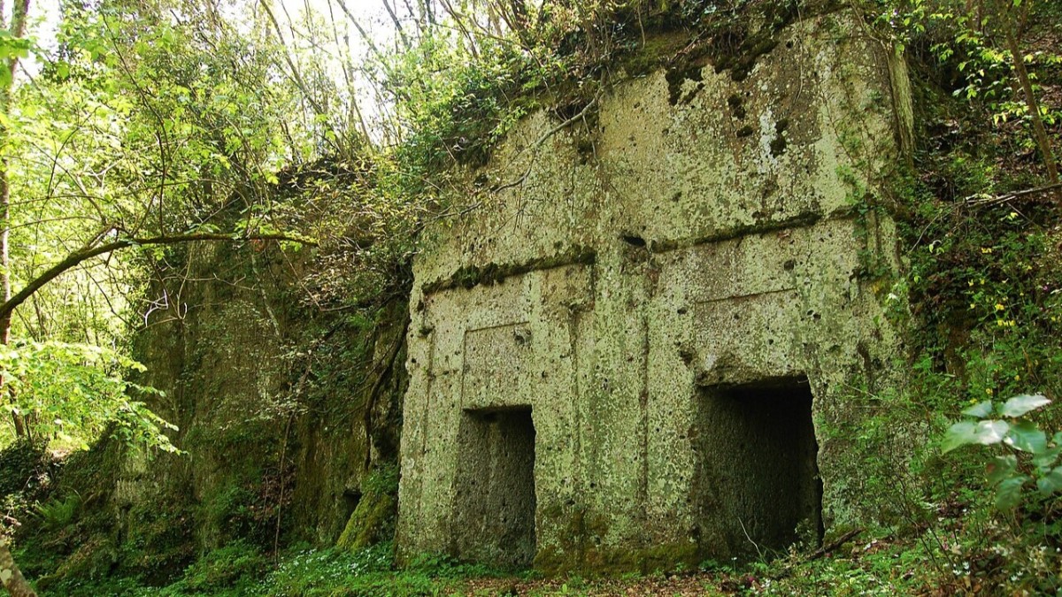 necropoli di san giuliano