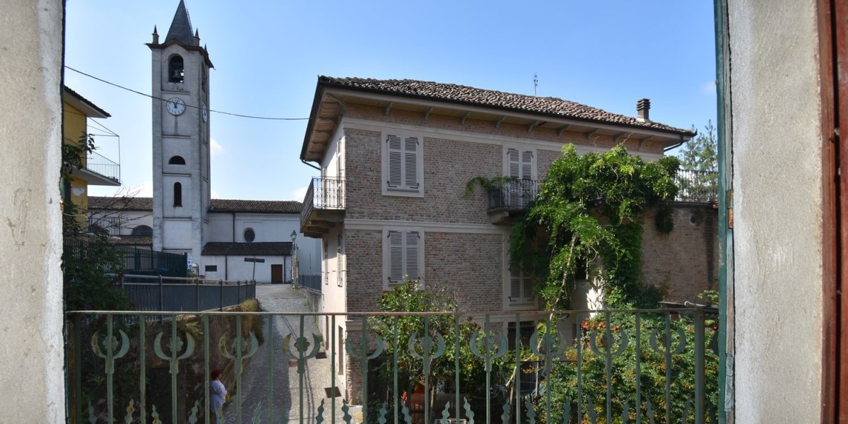 case indipendenti da ristrutturare