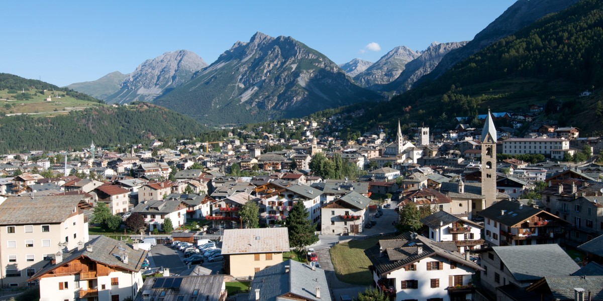 most beautiful mountain towns in Italy