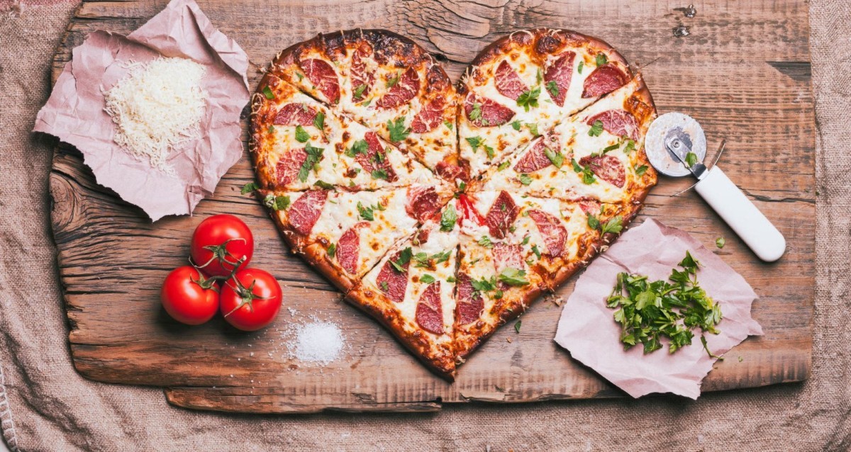 Pizza en forma de corazón