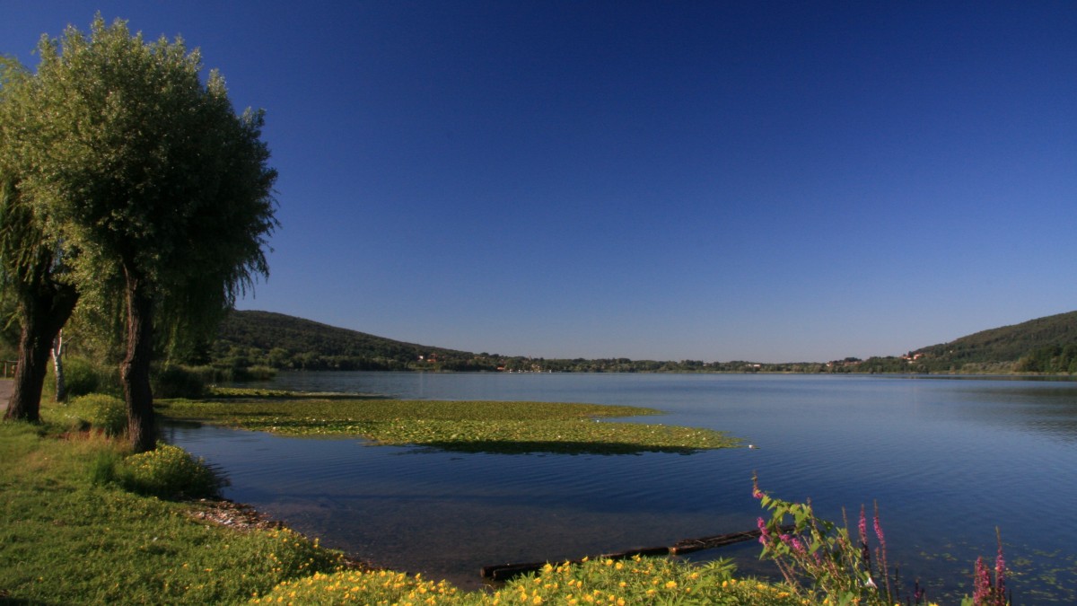 lago di comabbio