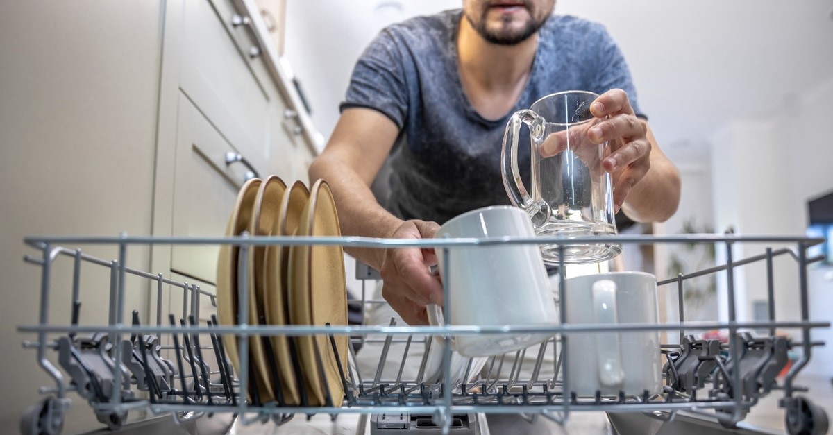 lavastoviglie aperta