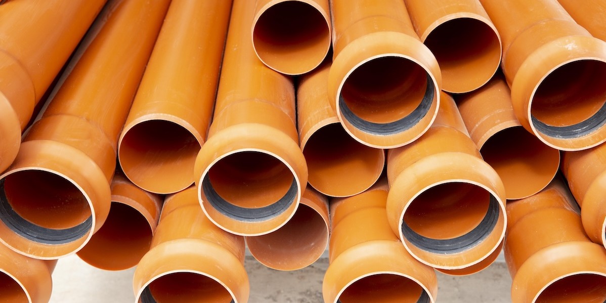 Disposizione di tubi