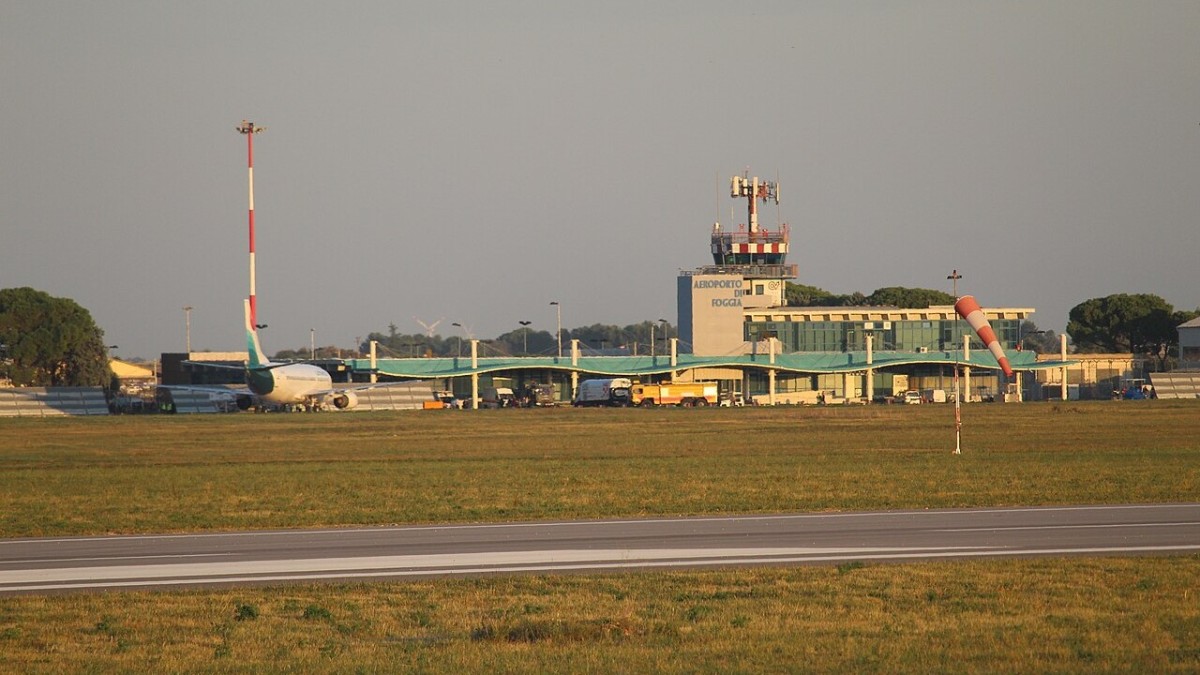 aeroporti puglia