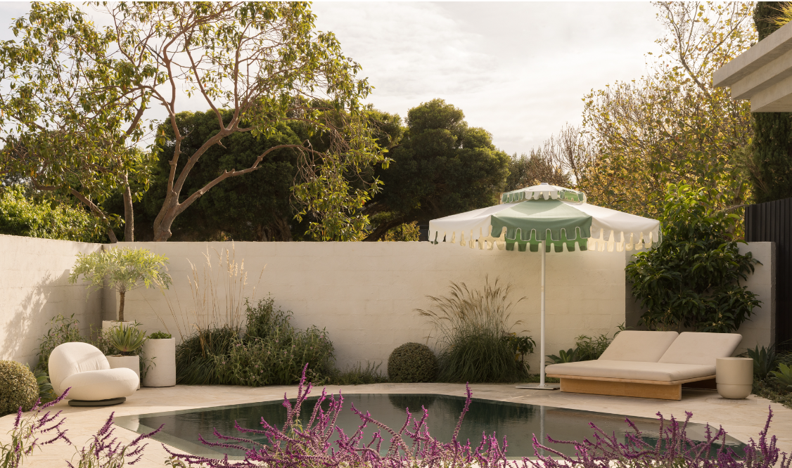 La piscina di Temple House